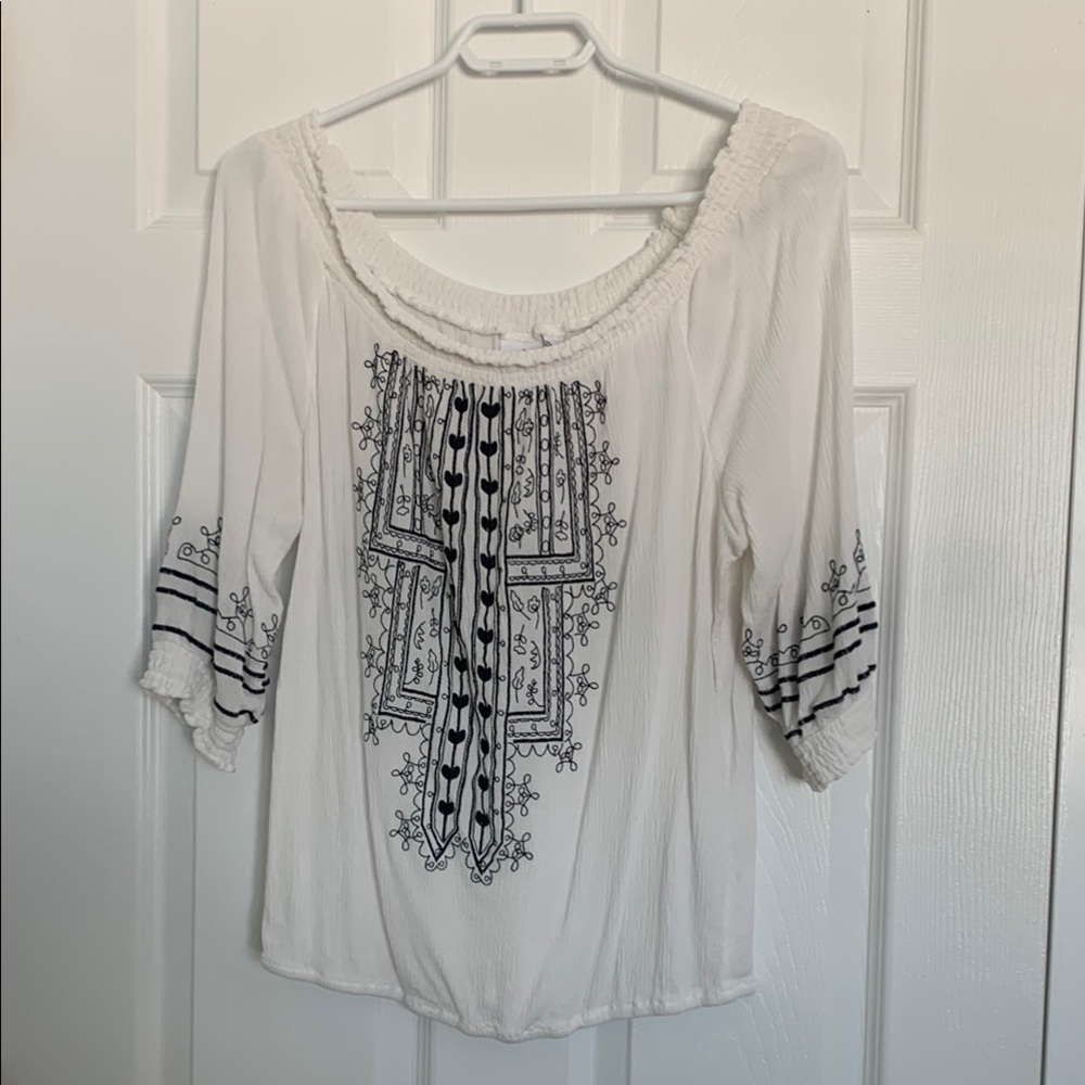 SOHO White Embroidered Women's Top Size Large boho bohemian peasant top